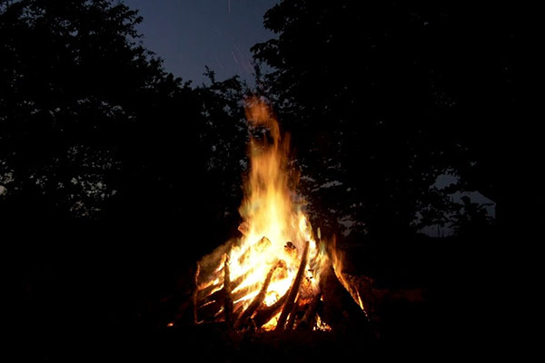 bonfire.jpg